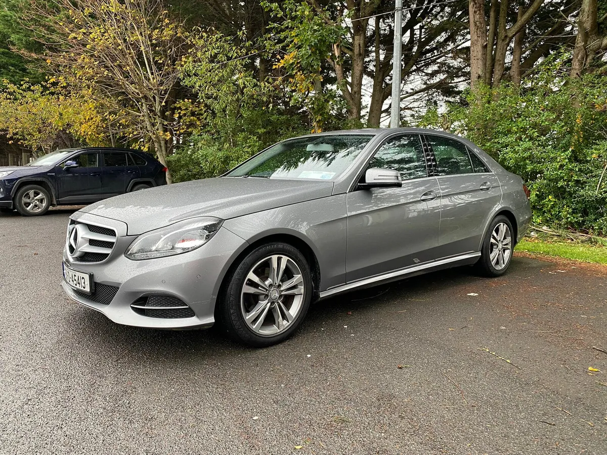 2015 Mercedes-Benz E220 SE Automatic (NCT 07/2026) - Image 4