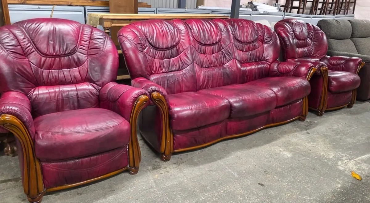 GENUINE LEATHER SUITE - Image 3