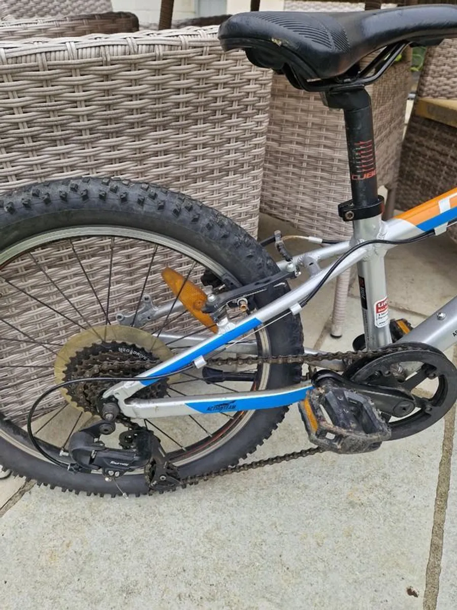 Cube 18inch kids bike - Image 3
