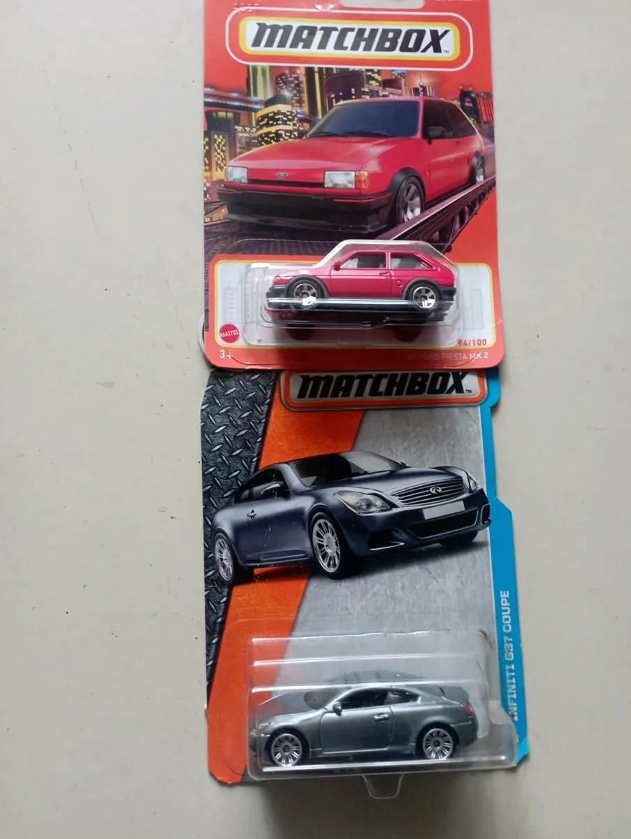 MSTCHBOX  DIE - CAST MODLES FOR SALE - Image 4