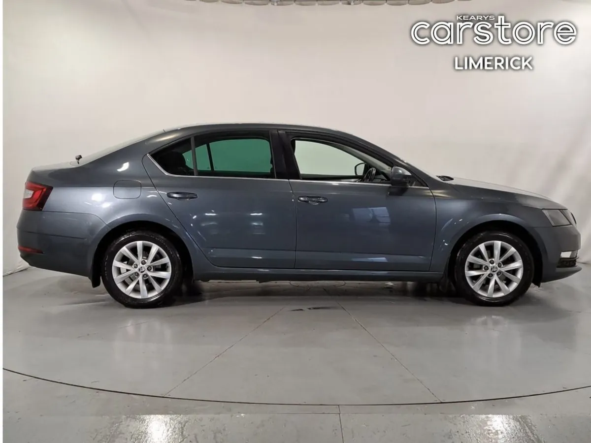 Skoda Octavia Ambition 1.6tdi 115HP - Image 2