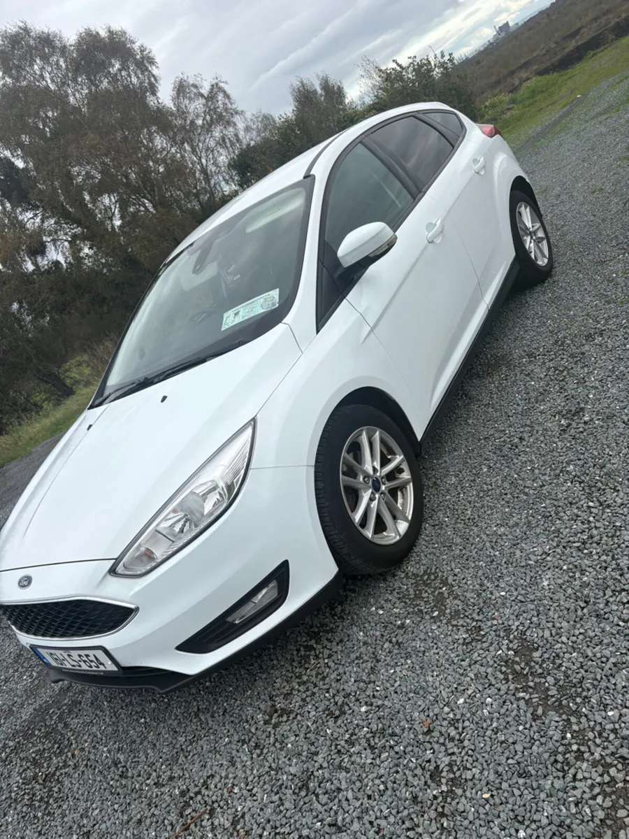 Ford focus - Image 2