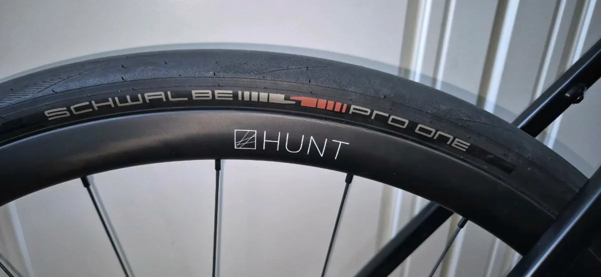 Trek Domane Gen4 SL6 Di2 - Image 2