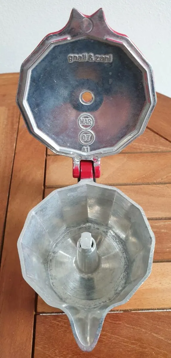 Gnali & Zani Stovetop Coffee Maker - 1 Cup - Image 3