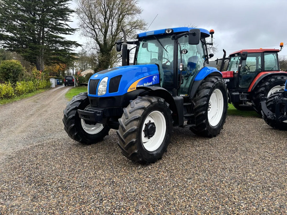 New Holland T6050 - Image 1