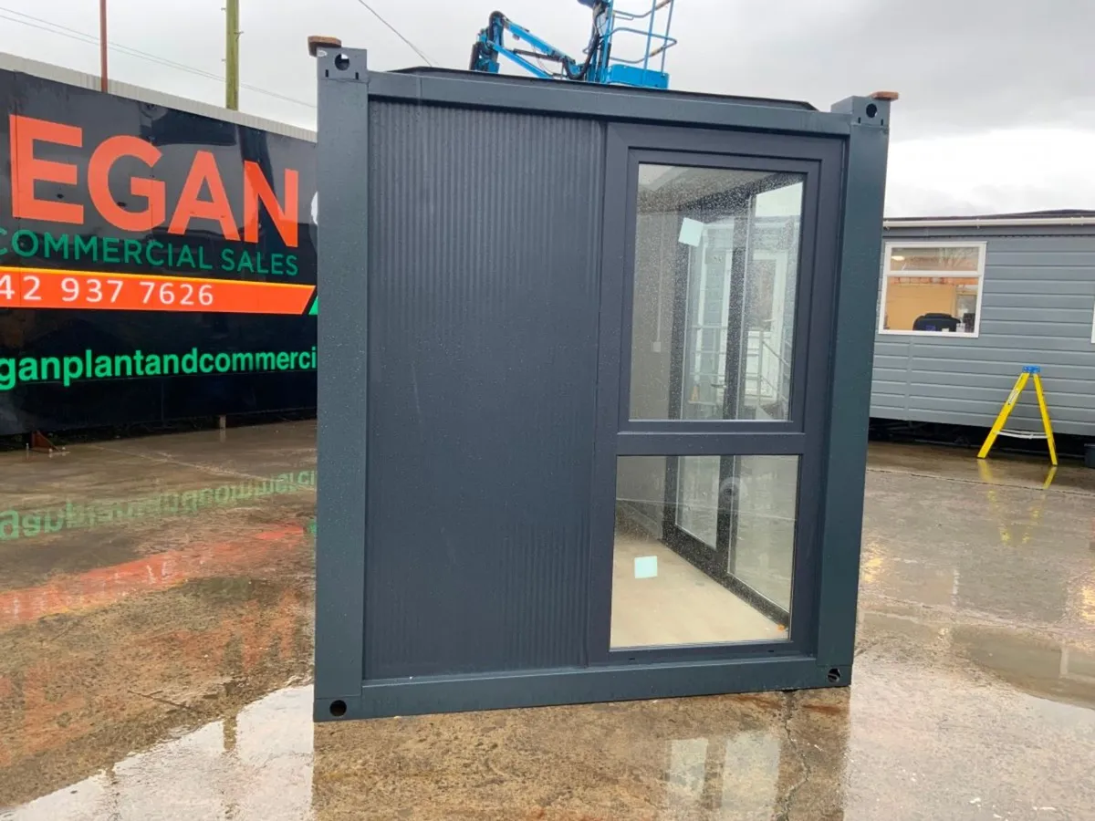 UNUSED HOME OFFICE / GARDEN ROOM......1019. - Image 4