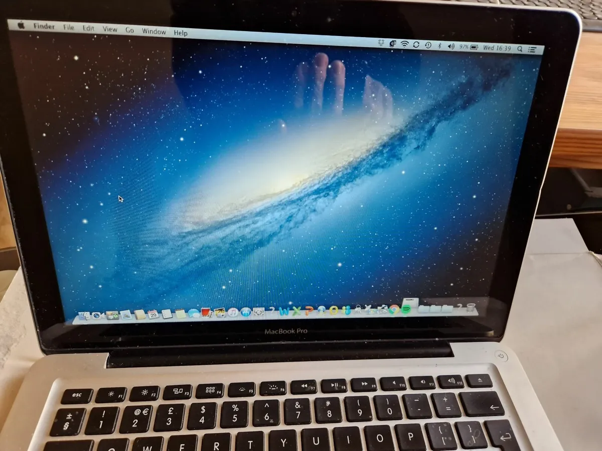 Apple MacBook pro 13 inch Mid 2012 4GB Ram, 500 GB - Image 1