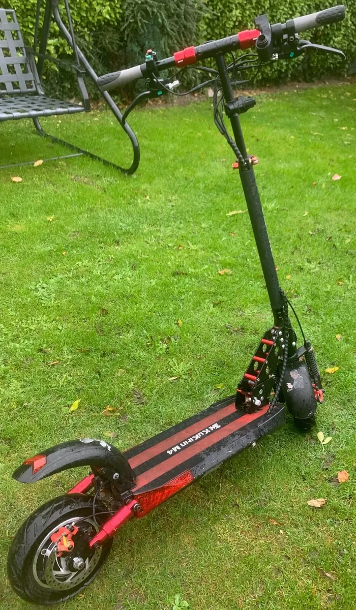 eScooter (for parts only) - Image 2