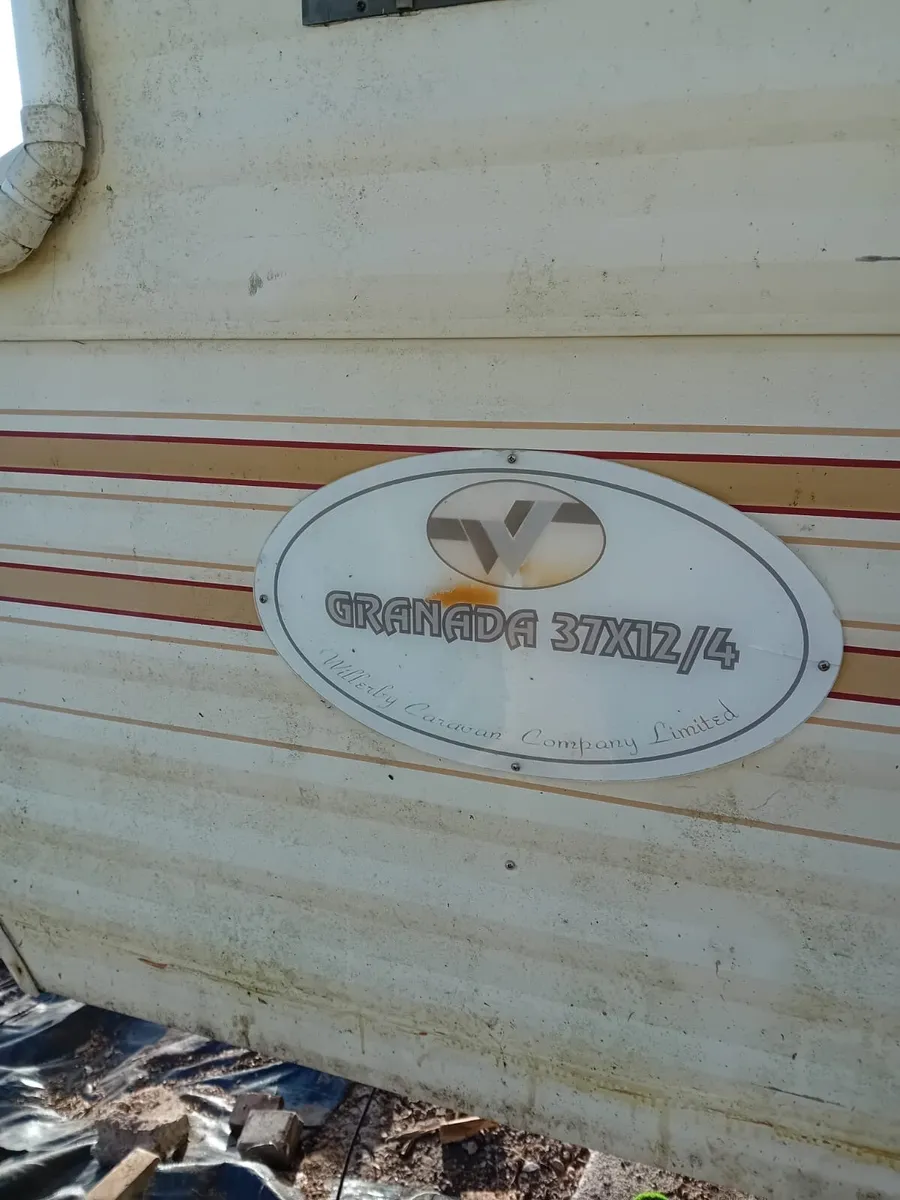 Mobile home - Image 1