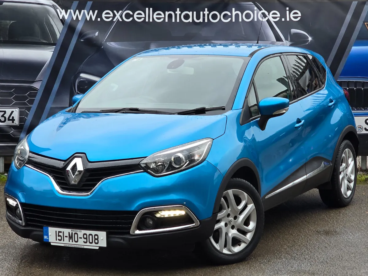 Renault Captur 2015 1.5D BLUE METALLIC IMMACULATE - Image 2