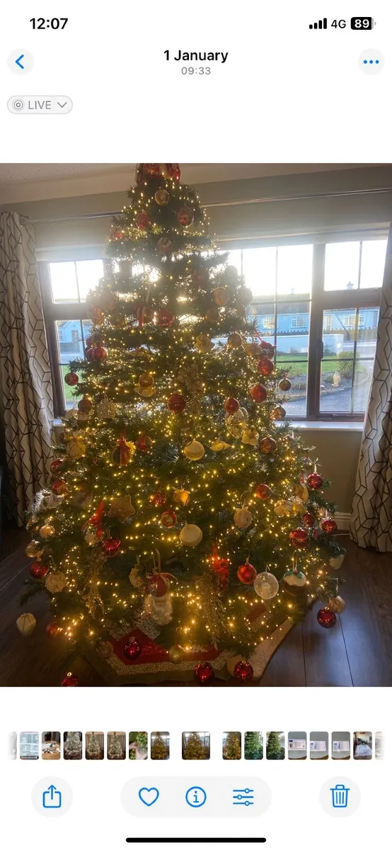 Christmas tree - Image 1