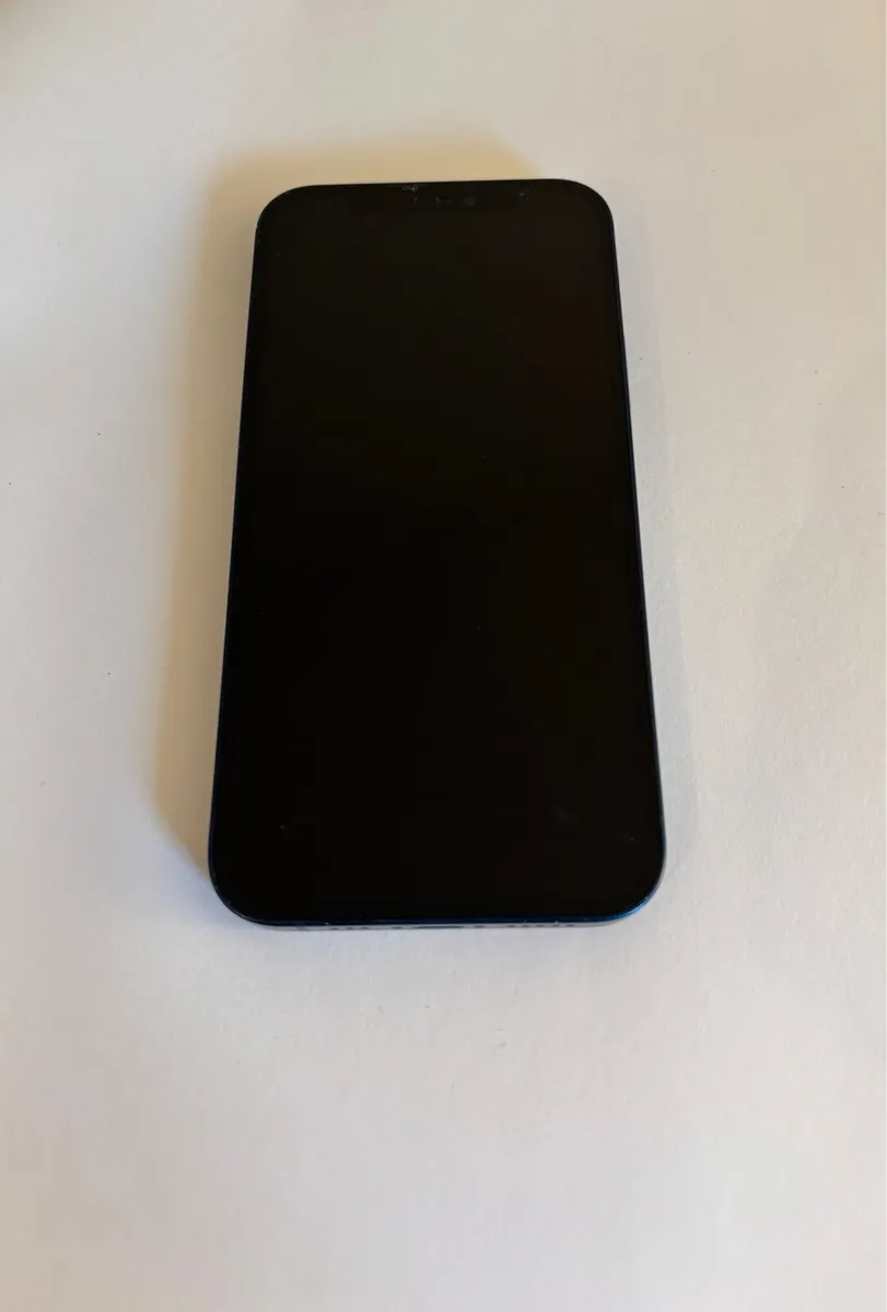 I phone 12 - Image 2