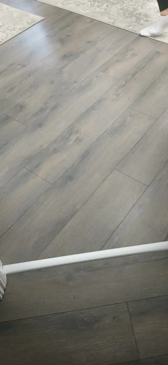 Flooring services - Image 1