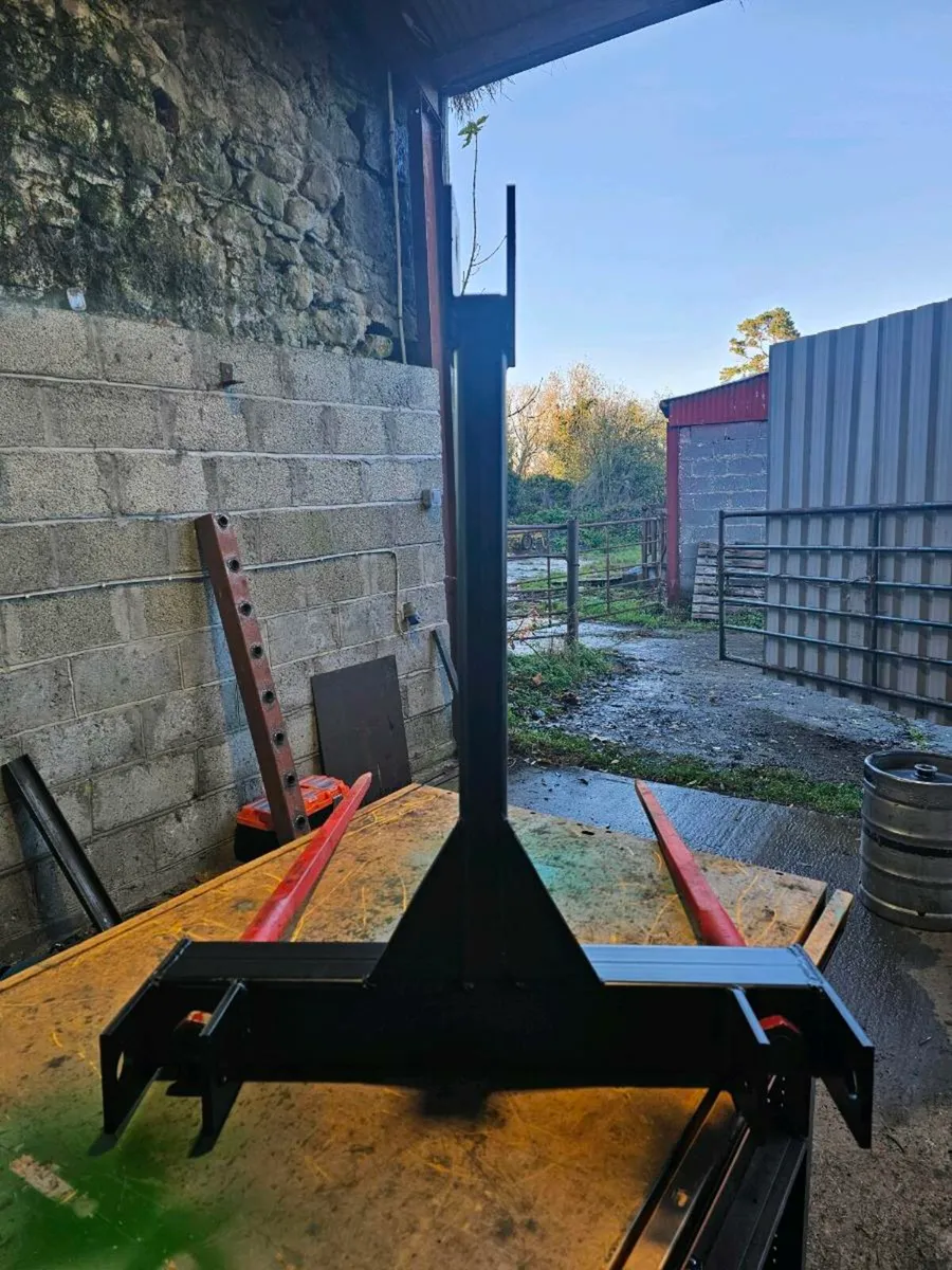 Bale spikes - Image 4