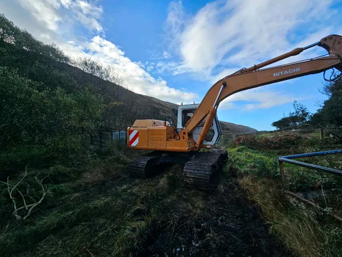 Hitachi fh130-3 - Image 2