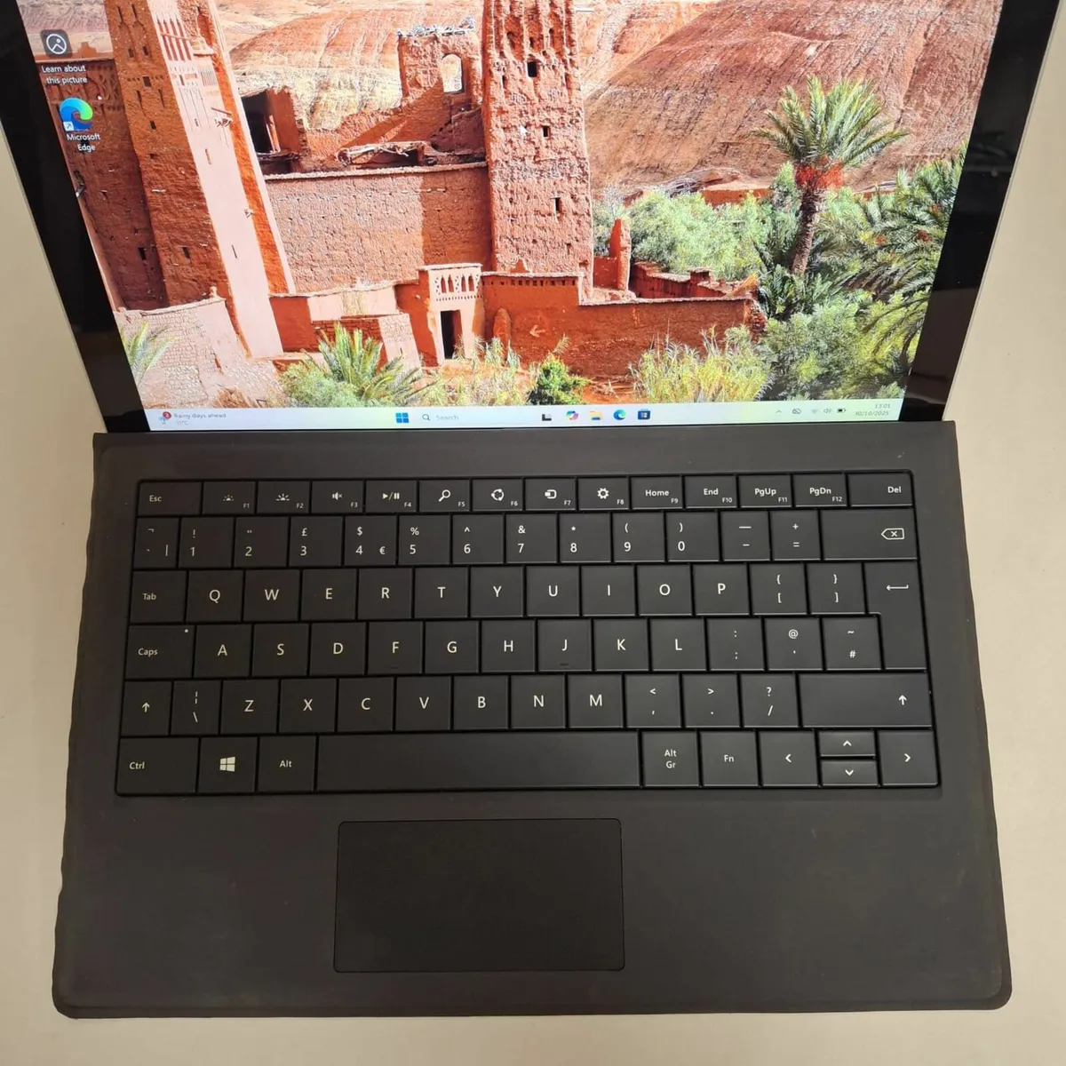 Microsoft Surface Pro 7 i5 10th Gen (1035G4) | 8GB - Image 1
