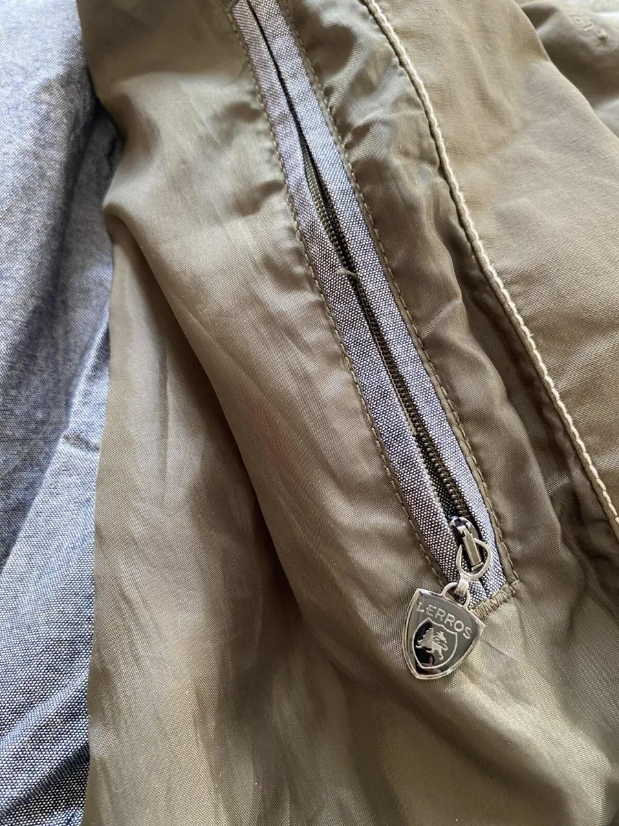 Mens weatherproof jacket - Image 3