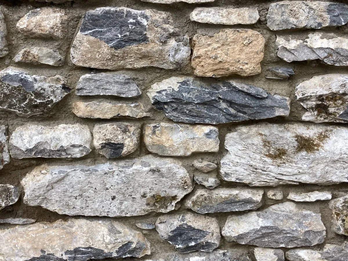 Reclaimed limestone - Image 4