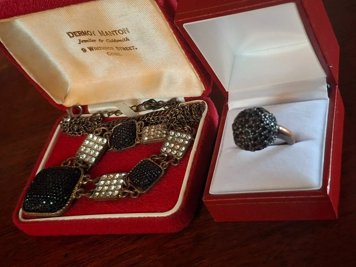 Glamorous Vintage Black & Clear Rhinestone - Image 4