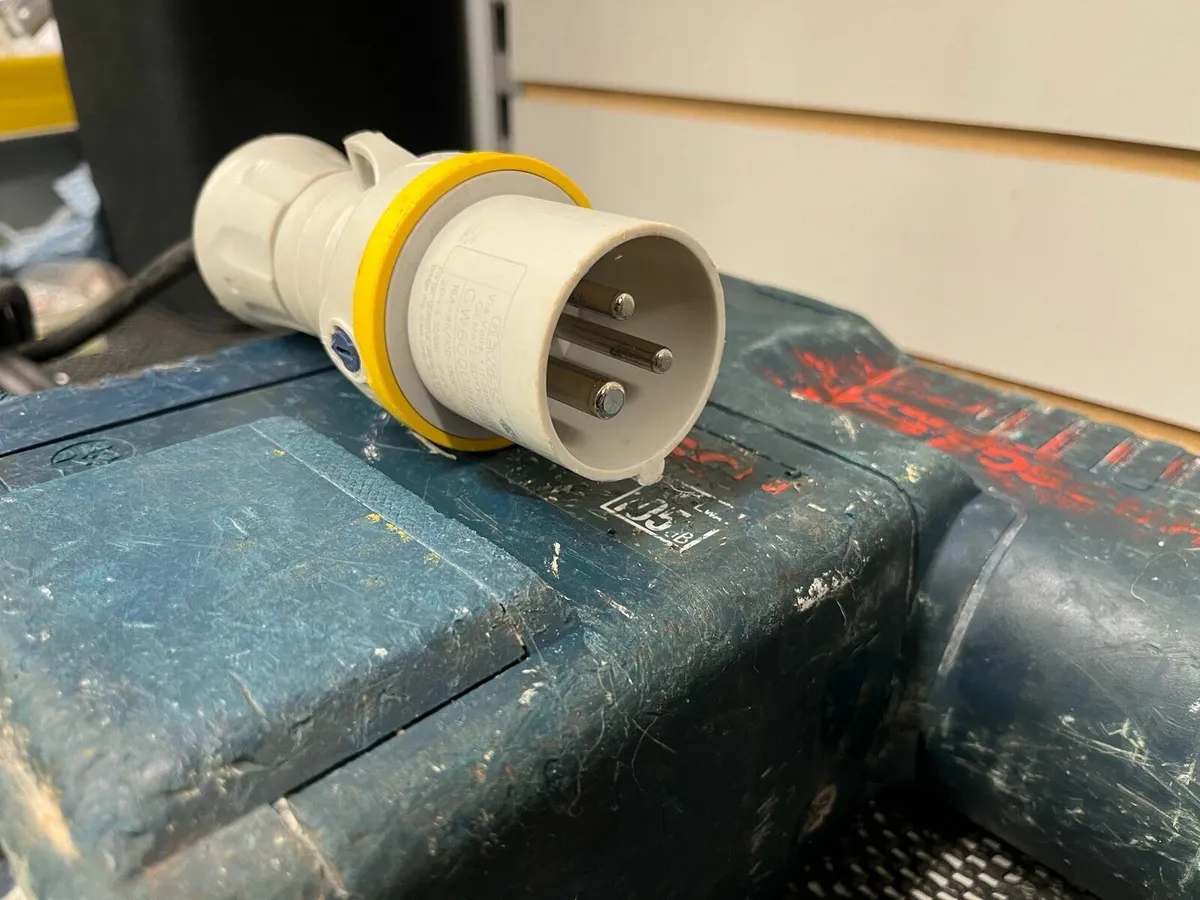 BoschHammer 110v Breaker - Image 4