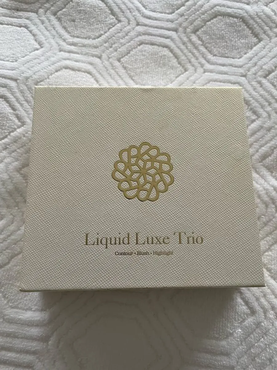 Lisa & Co Liquid Luxe Trio - Image 2