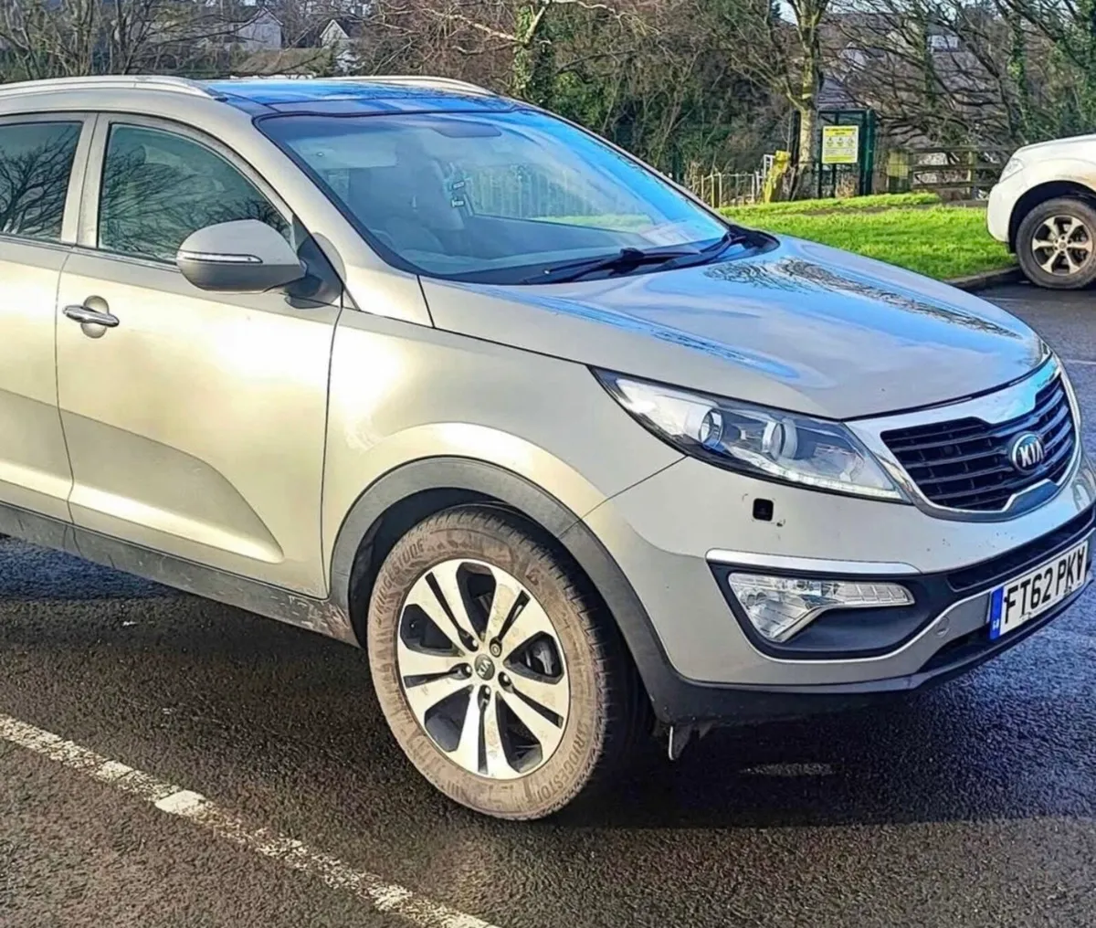 Kia Sportage 2013 Manual Full Leather Interior - Image 3