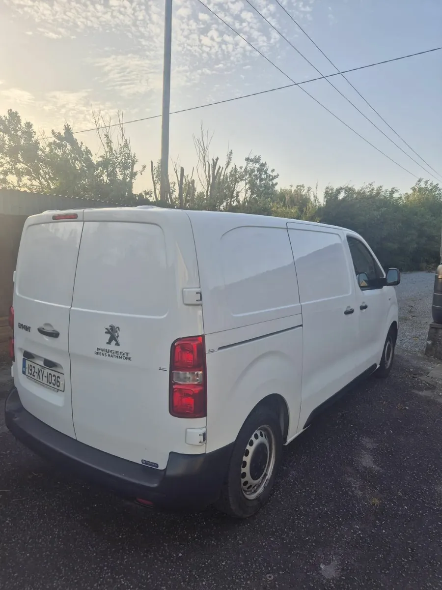 2019 Peugeot Expert 120bhp - Image 2