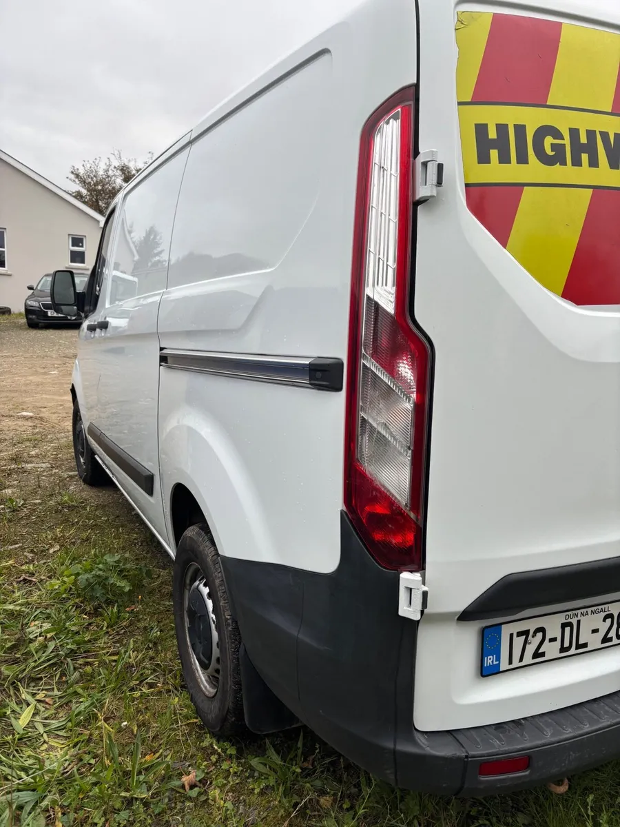 Ford Transit 2017 - Image 2