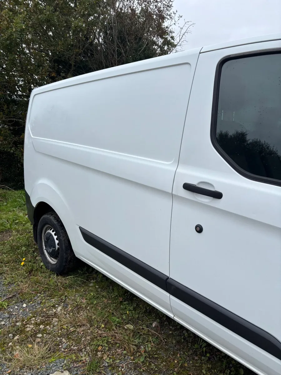 Ford Transit 2017 - Image 3