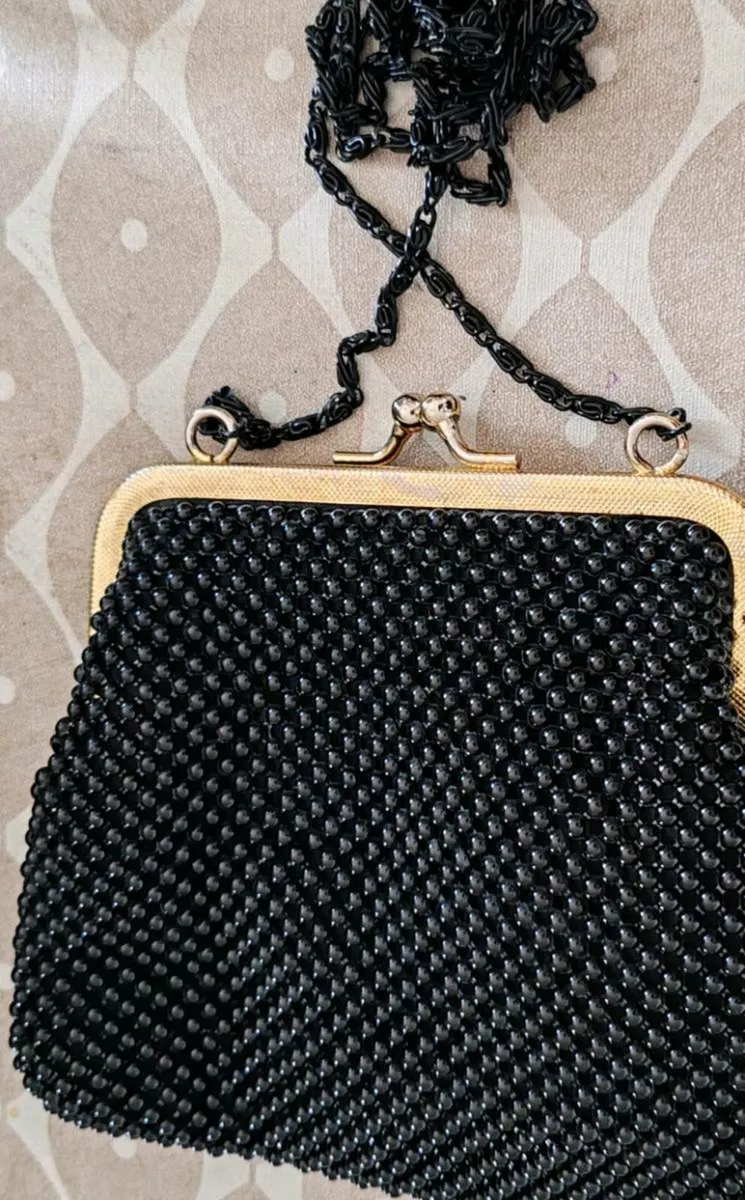 Retro black beaded bag - Image 3