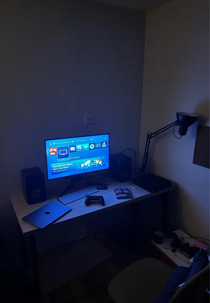 PS 4 Pro 1 TB / Games - Image 4