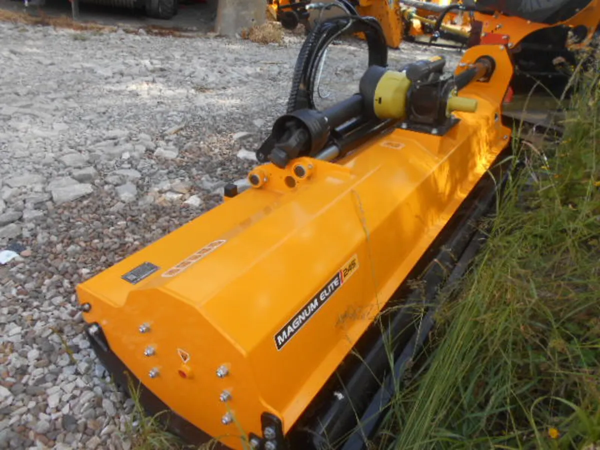MCCONNEL ELITE 245 FLAIL MULCHER - Image 3