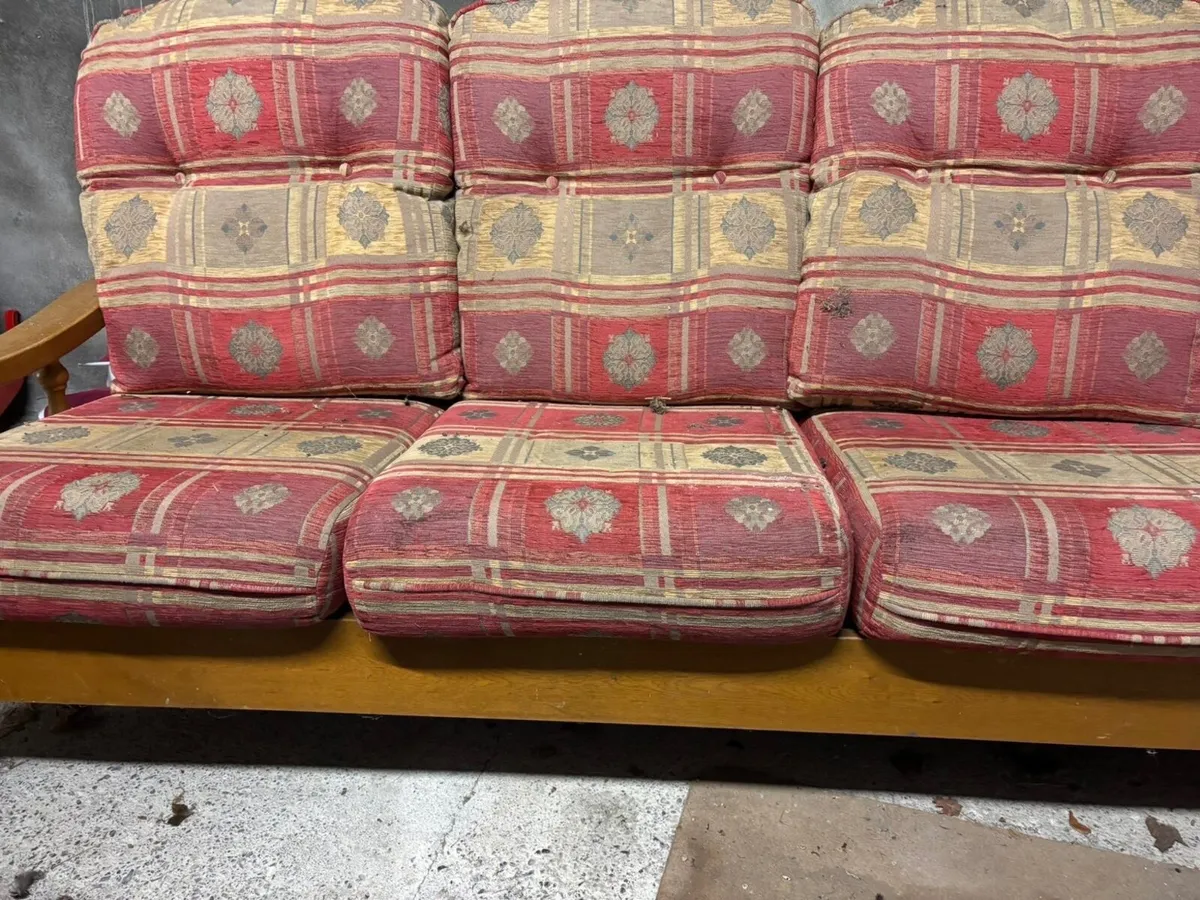 Couch and 2 armchairs - Image 1