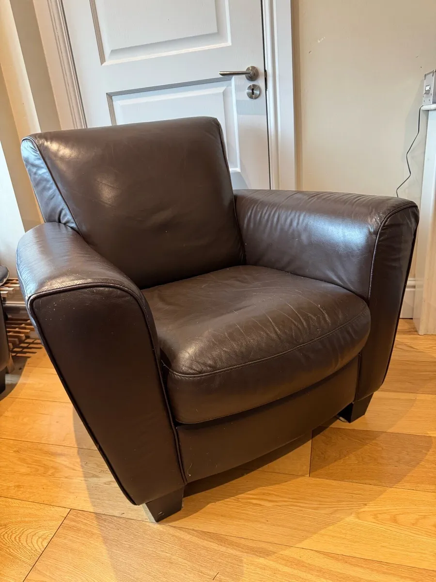 Natuzzi leather tub chair - Image 2