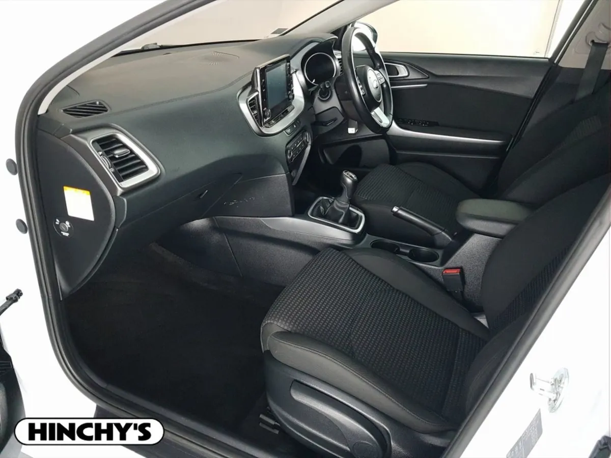 Kia Ceed Ceed 1.6 K2 Commercial 5DR - Image 4