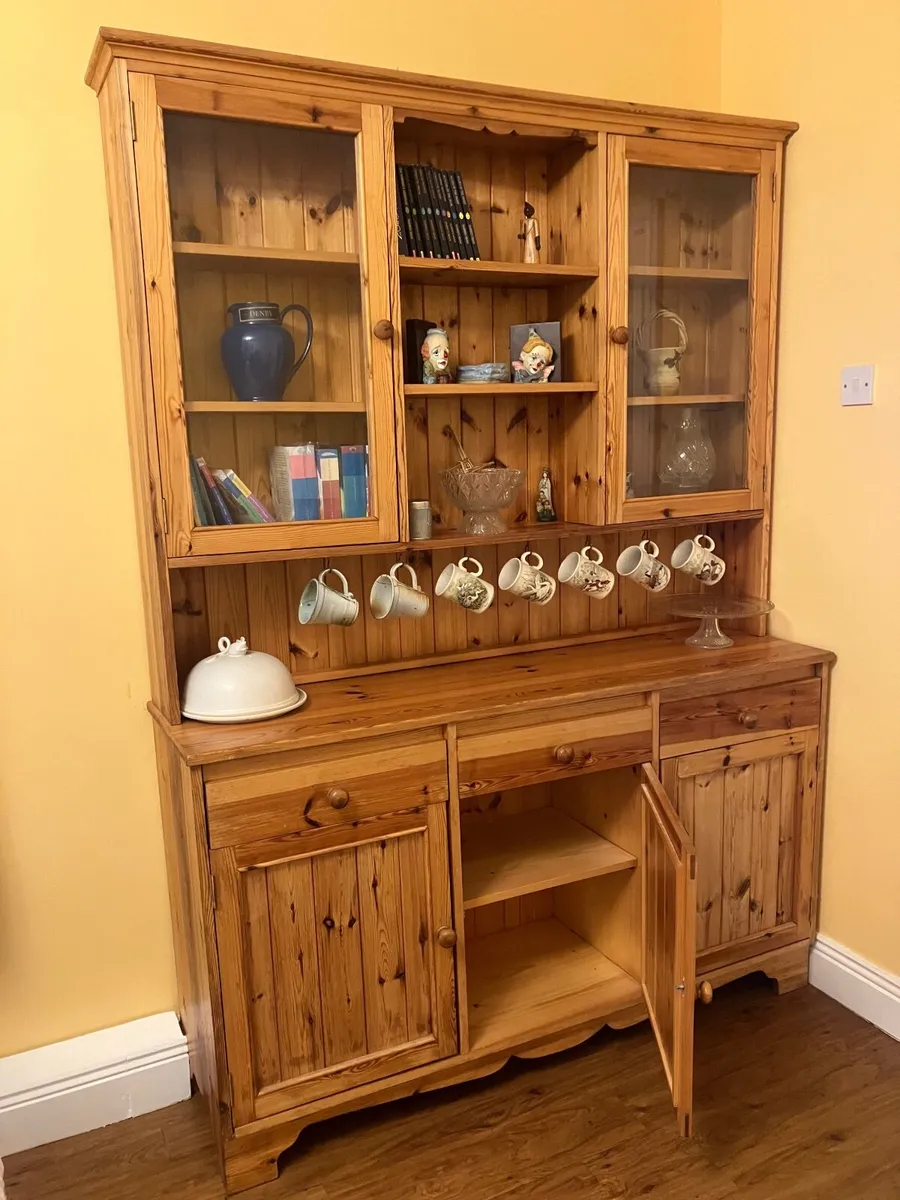 Kitchen Dresser - Image 2