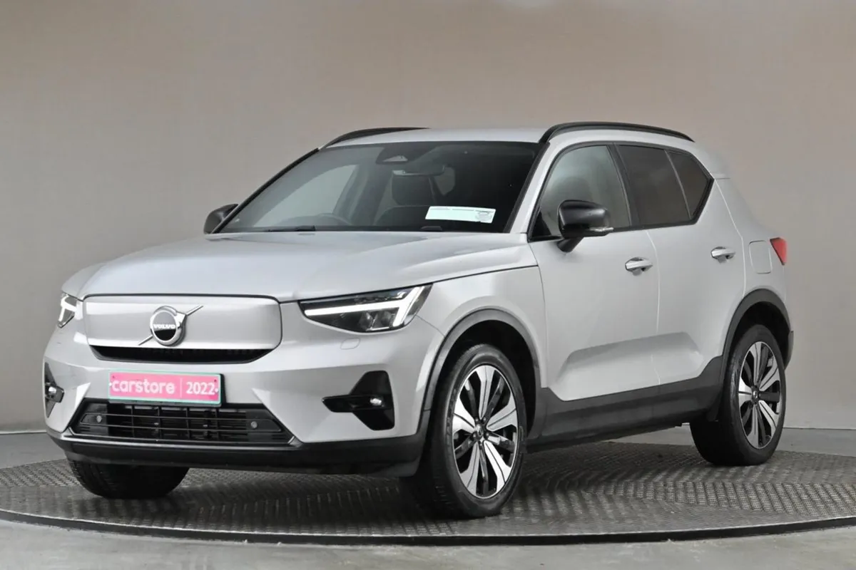 Volvo XC40 Recharge Plus  full Leather - Image 3