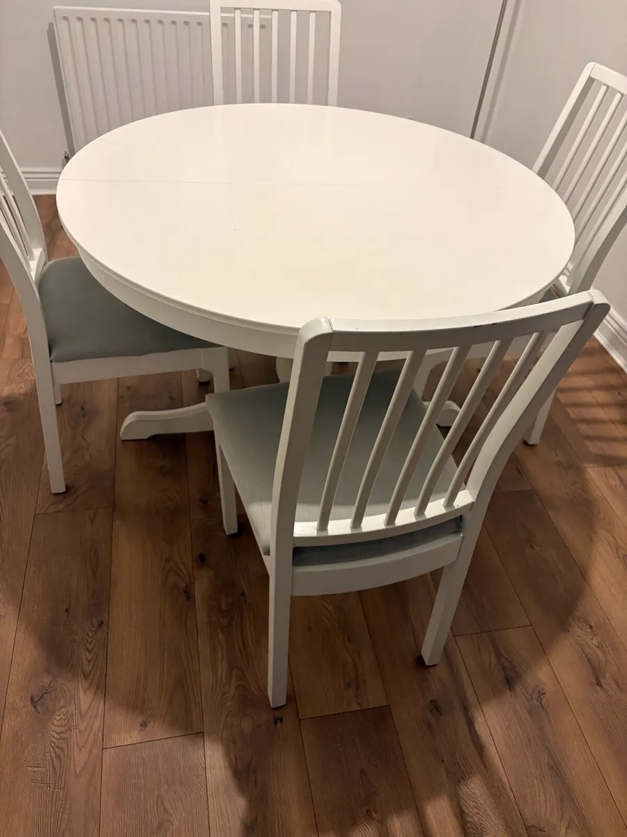 Kitchen table - Image 2