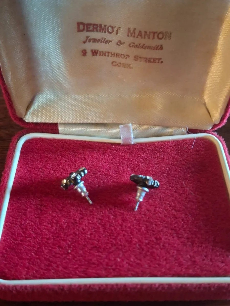 Eye-catching vintage set. - Image 3