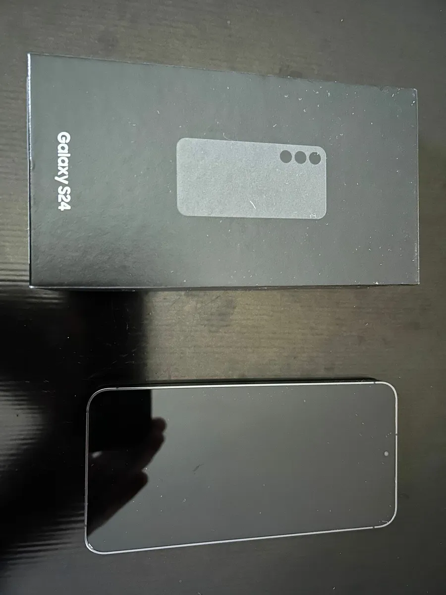 Samsung Galaxy S24 - Image 1