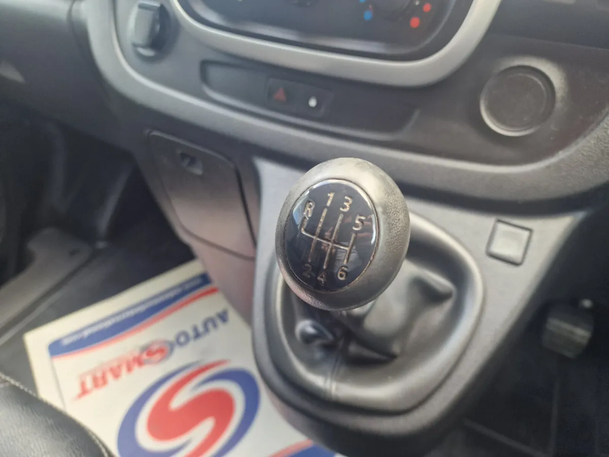 Renault Trafic SL27 Energy DCI 95 Business PA - Image 3