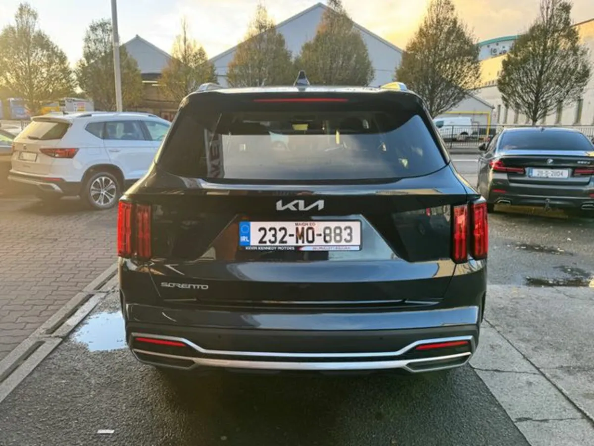 Kia Sorento DSL MY23 SAM 5DR Auto - Image 4
