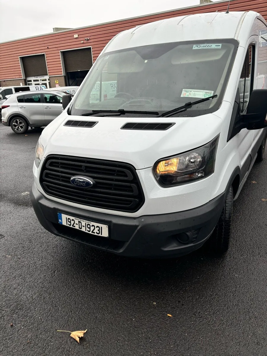 Ford transit - Image 2