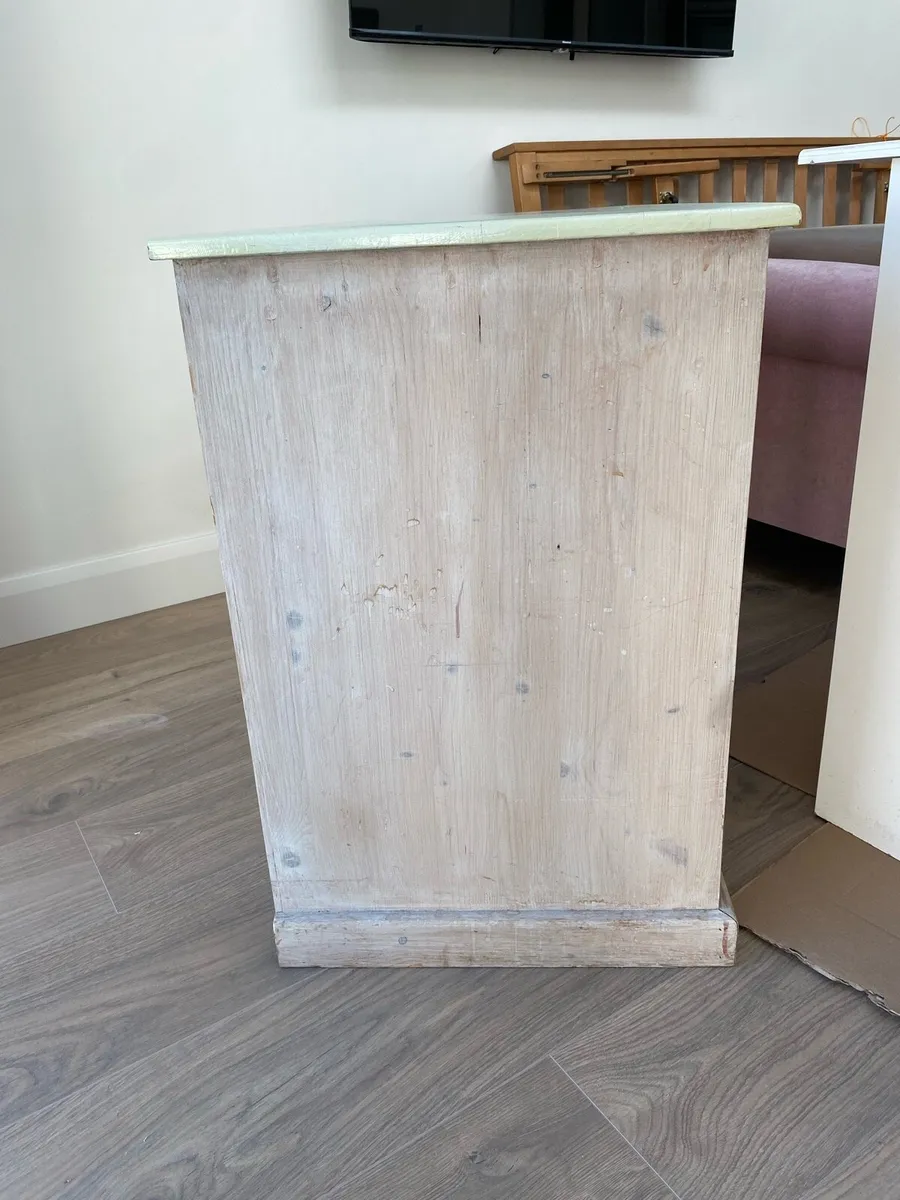 Linen press cabinet - Image 3