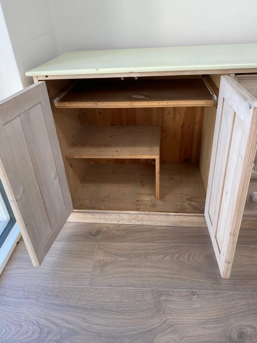 Linen press cabinet - Image 4