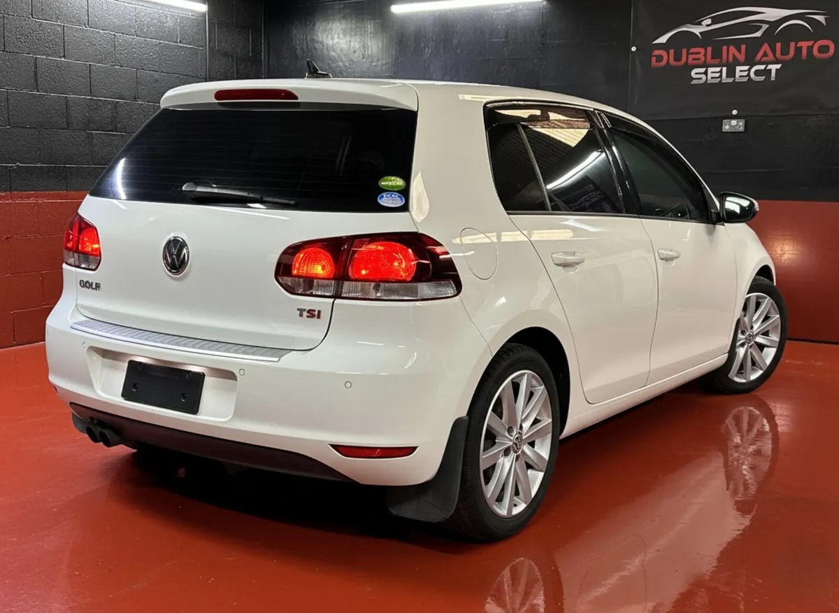 Volkswagen Golf Highline 1.4 Auto - Image 4