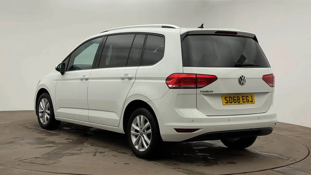 SEPT 2018 VOLKSWAGEN TOURAN 1.6 TDI 115 SE FAMILY - Image 3