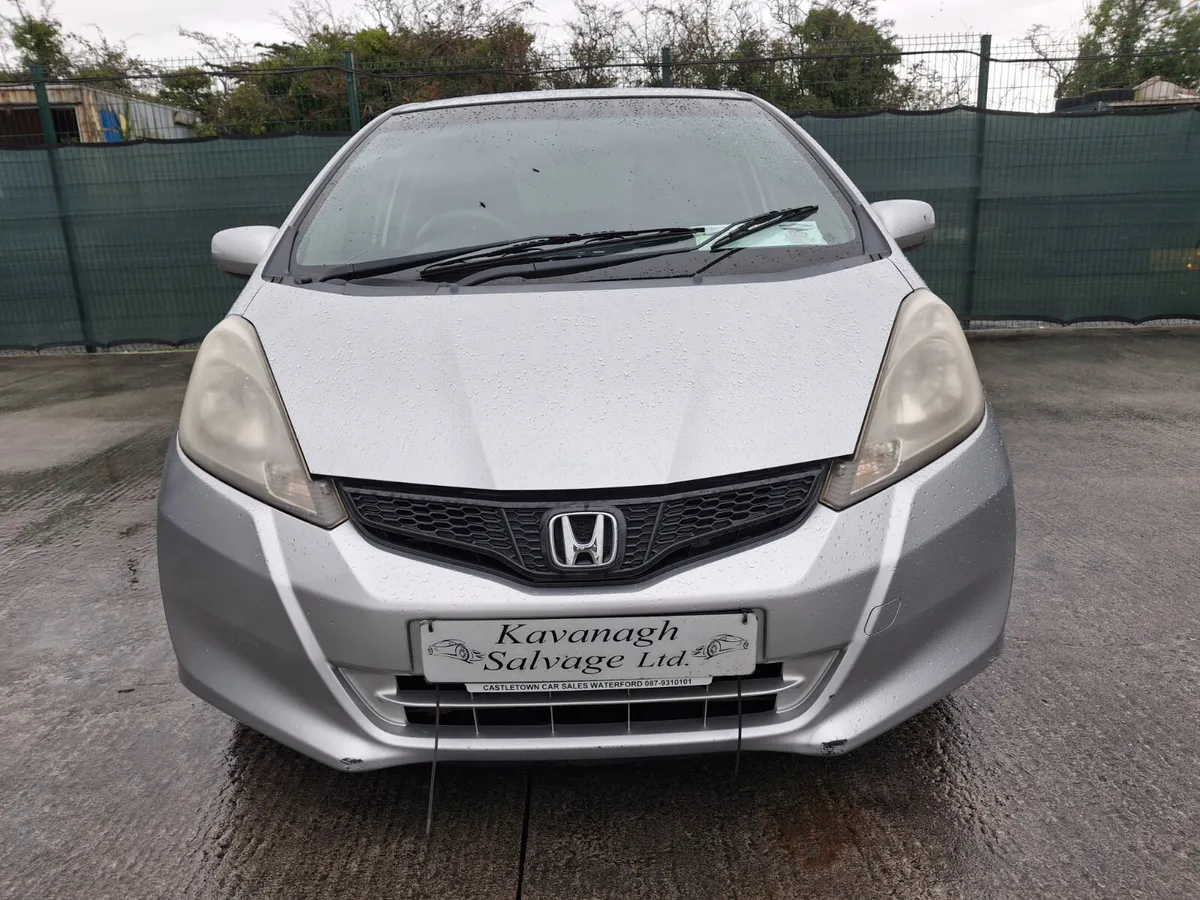 2013 Honda Fit 1.4 Automatic Drive Home - Image 3