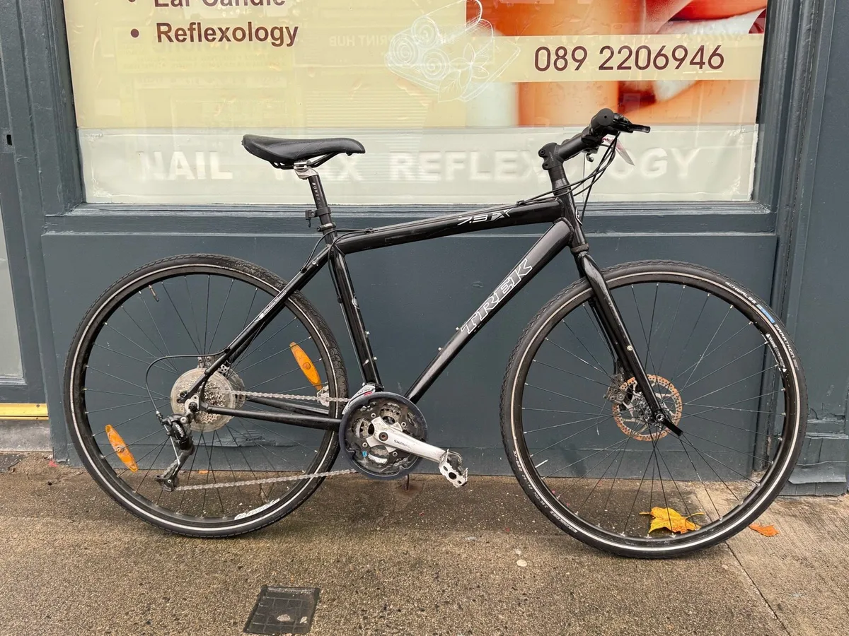 Trek FX 7.3 - Image 1