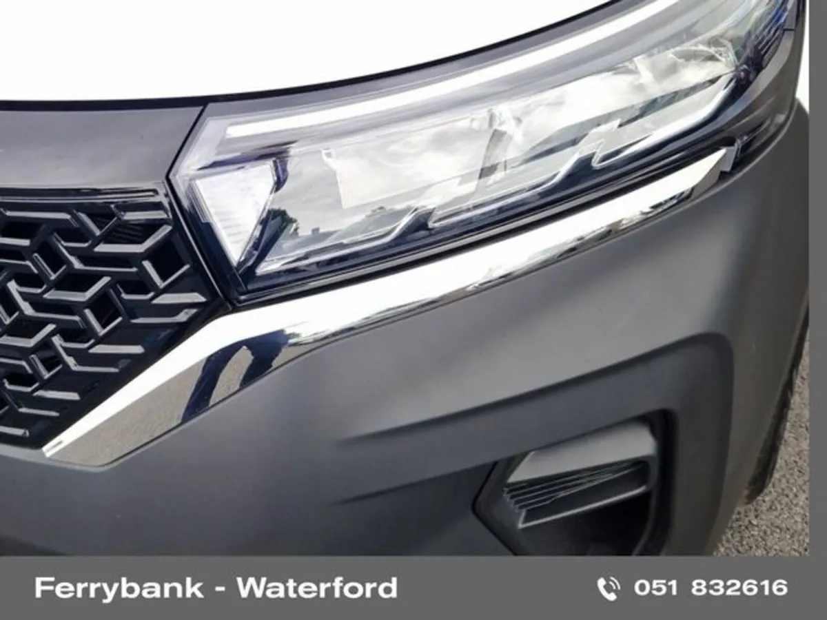 Nissan TOWNSTAR SWB PAB VAN 6DR Auto - Image 4